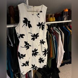 Black and white dress (pockets!)